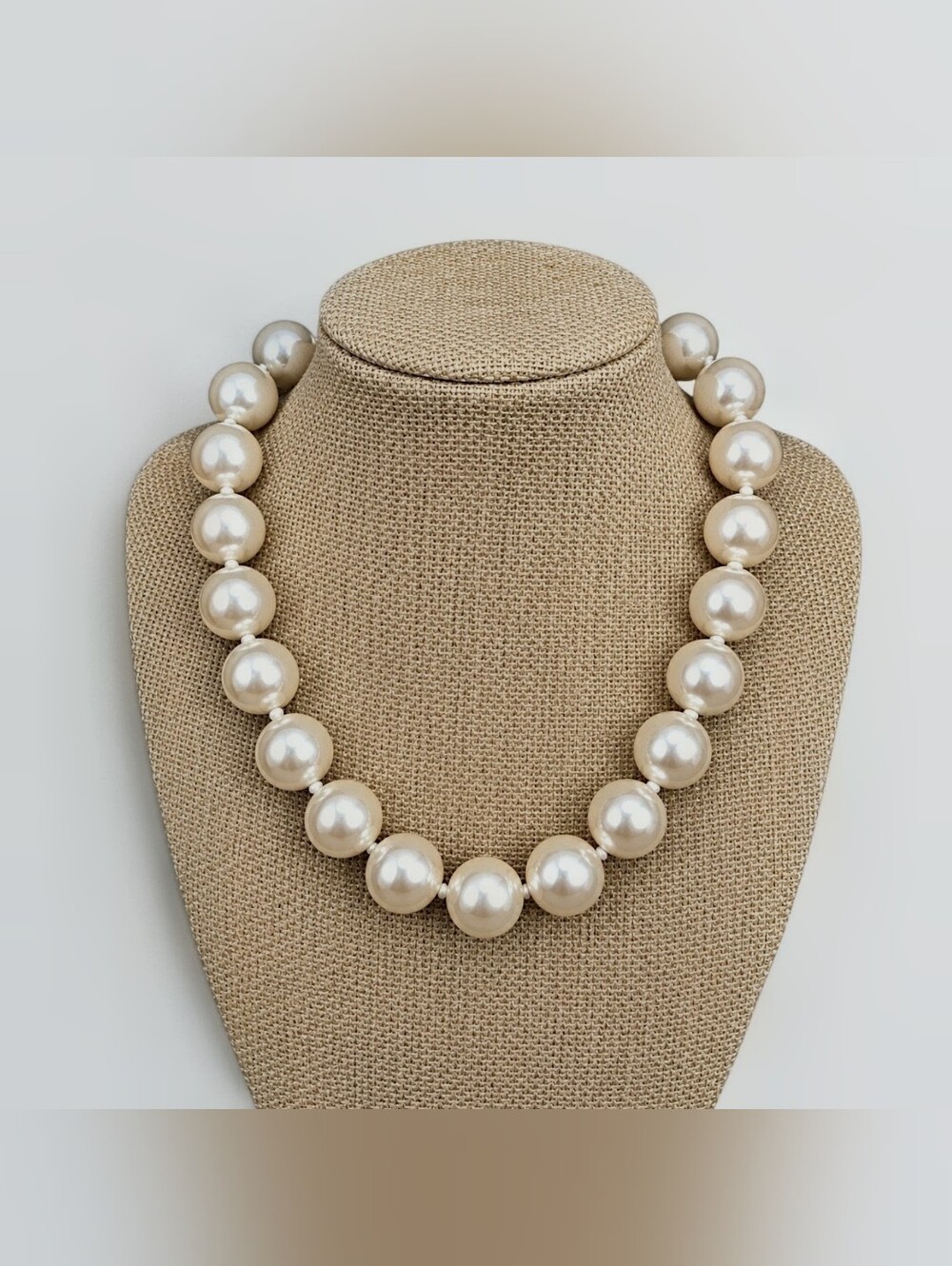 Vintage Carolee New York Champagne Faux Pearl Necklace 16"